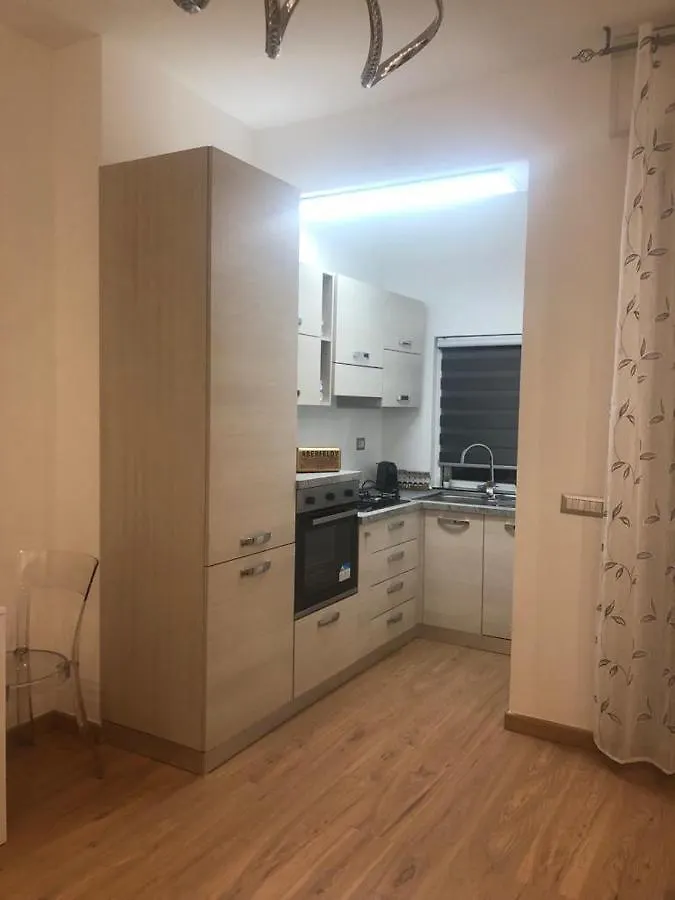 N&Ghomesweethome Raffaelloelegante Appartamento Ideale Casa Vacanze Affari Milan 0*,