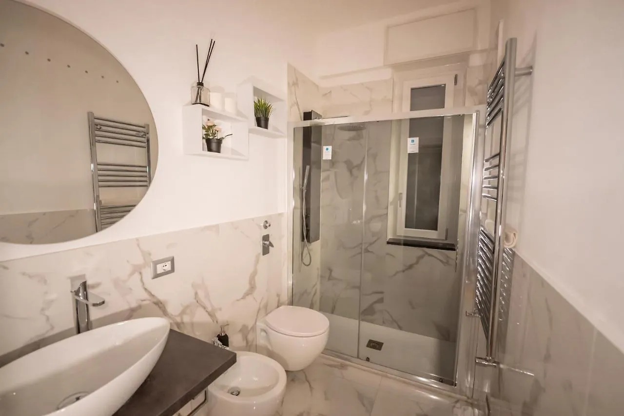 Apartment N&Ghomesweethome Raffaelloelegante Appartamento Ideale Casa Vacanze Affari Milan Italy